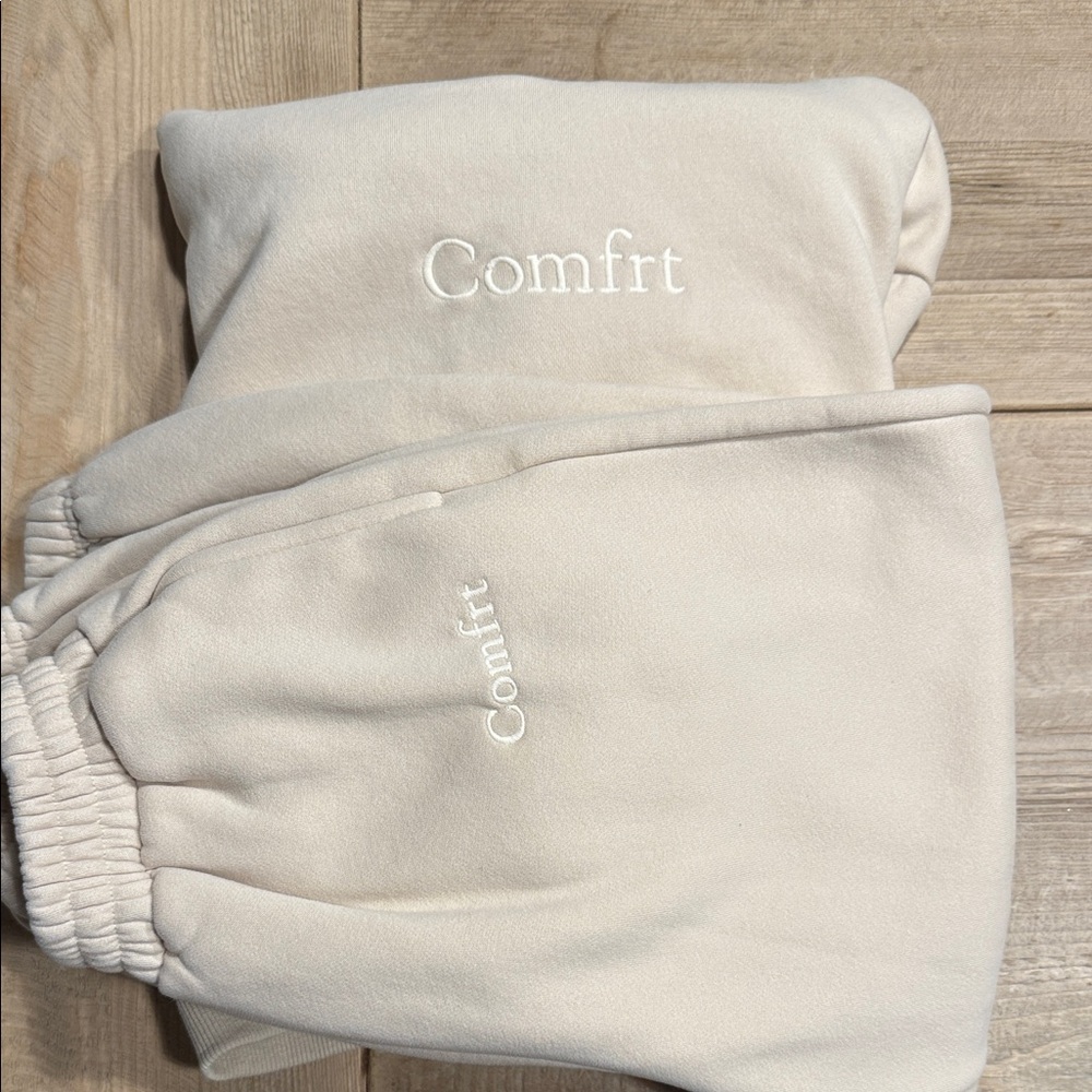 Comfrt Kids Cream Matching Set